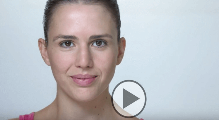 Automasaje facial para liberar tensiones