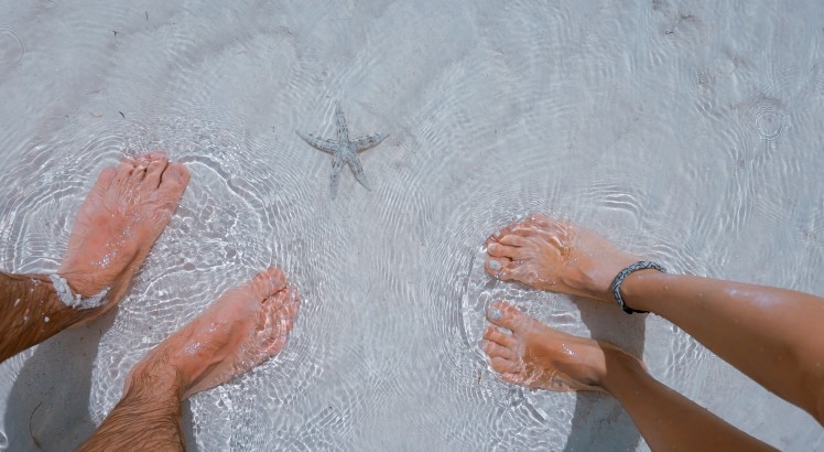 Los cuidados para tener unos pies bonitos y sanos