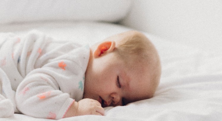 Qué cuidados necesita el pelo de un recién nacido