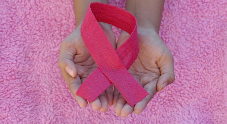 2 de cada 3 pacientes en trataminentos oncológicos sufren efectos adversos en su piel