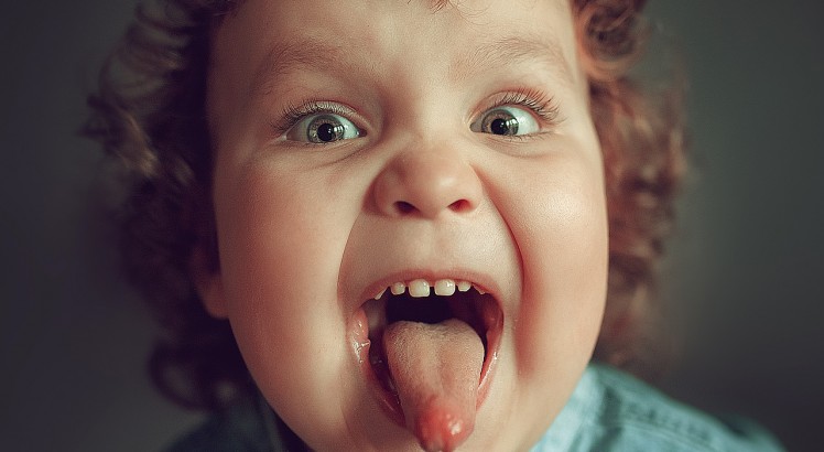 ¿Cómo Eliminar los Granitos de la Lengua?