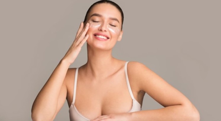 Beneficios del colágeno y ácido hialurónico para tu piel