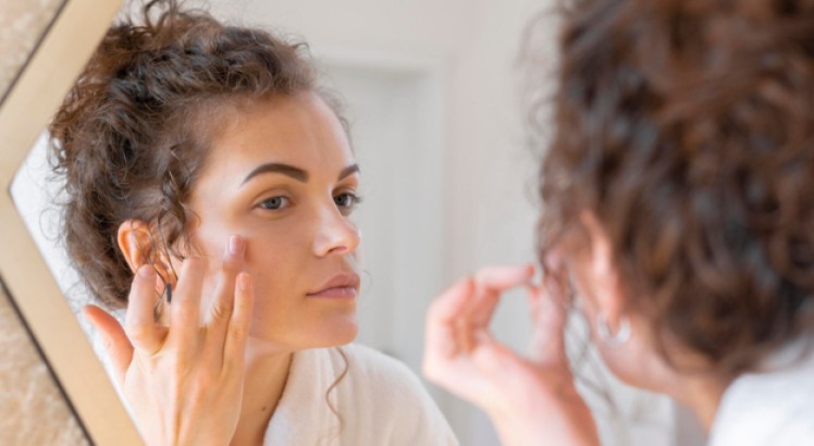 Retinol para piel sensible: ¿cómo utilizarlo?