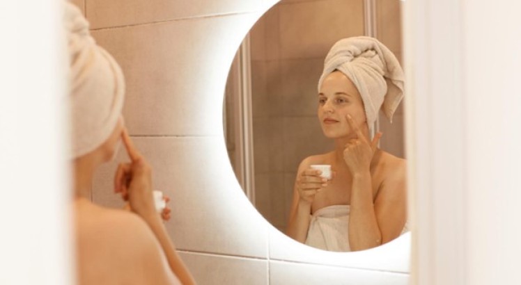 La rutina facial para piel seca