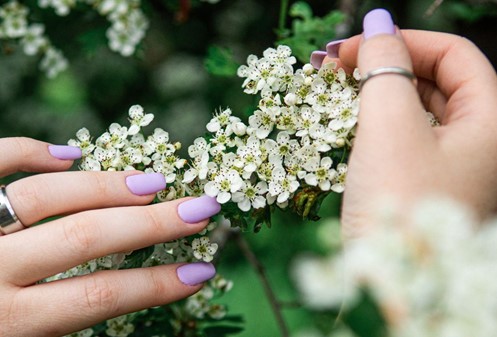 Manicura Minimalista: Diseños para Uñas Cortas y Largas