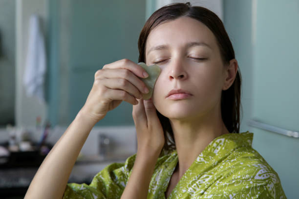 Gua Sha: Los beneficios del Masajeador Facial 