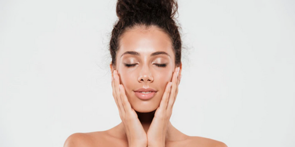 Elegir la mejor crema para las rojeces de la cara