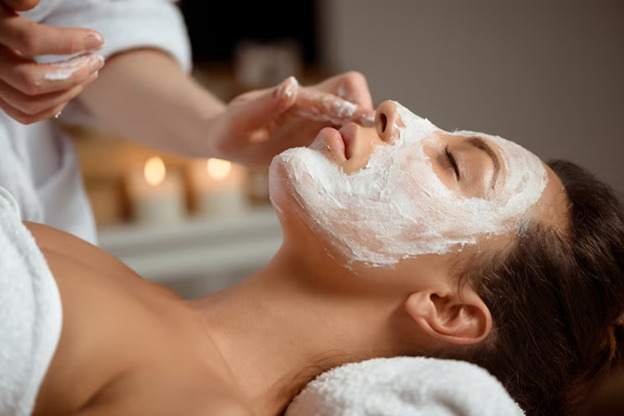 Peeling Facial: ¿Por qué incluirlo en tu rutina?