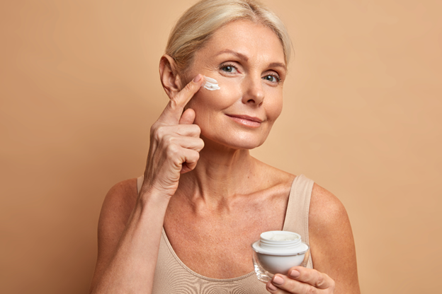 Retinol y Ácido retinoico para la piel: el secreto para una piel radiante
